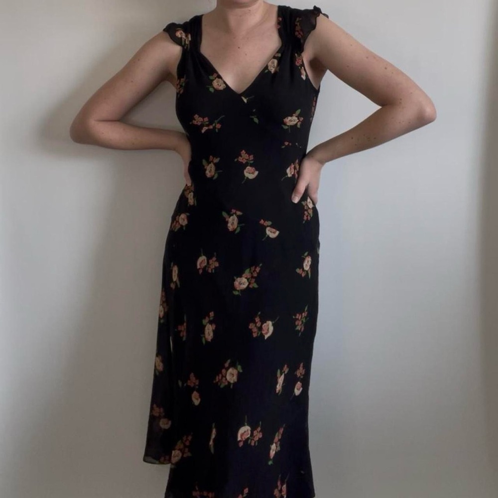 SOLD Vintage y2k floral midi silk dress